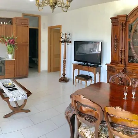 Alice شقة لاتيزي